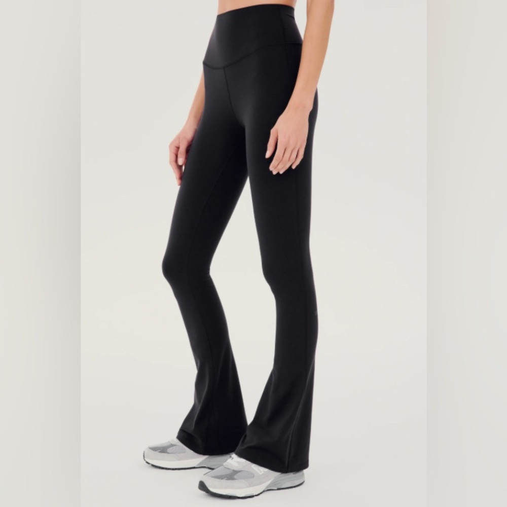 Splits59 Raquel Black High Waisted Flared Women's Workout Lounge Pants Small 28”